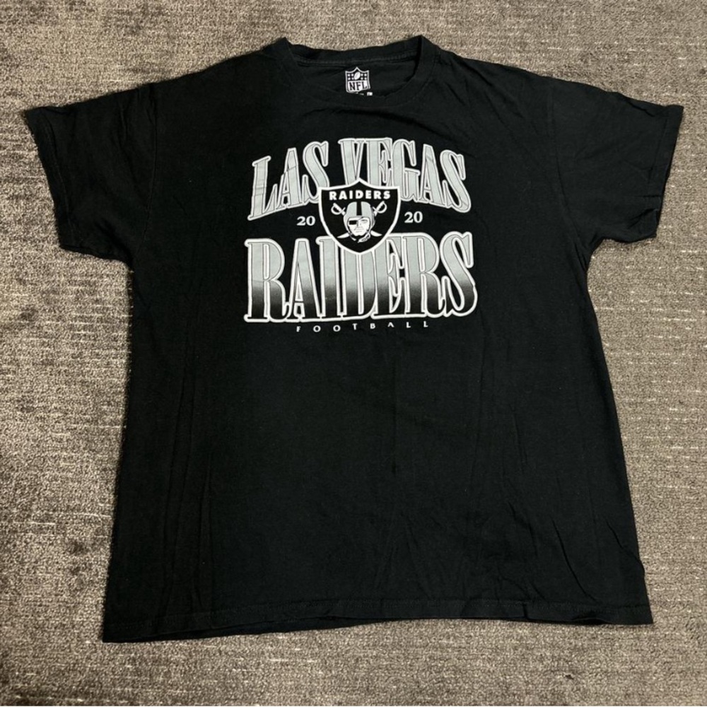 Raiders tee